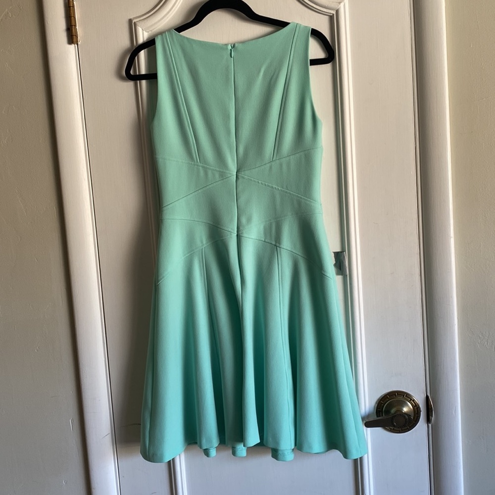 Ralph Lauren sea foam green dress.  EUC.  Size 4. - Picture 5 of 7